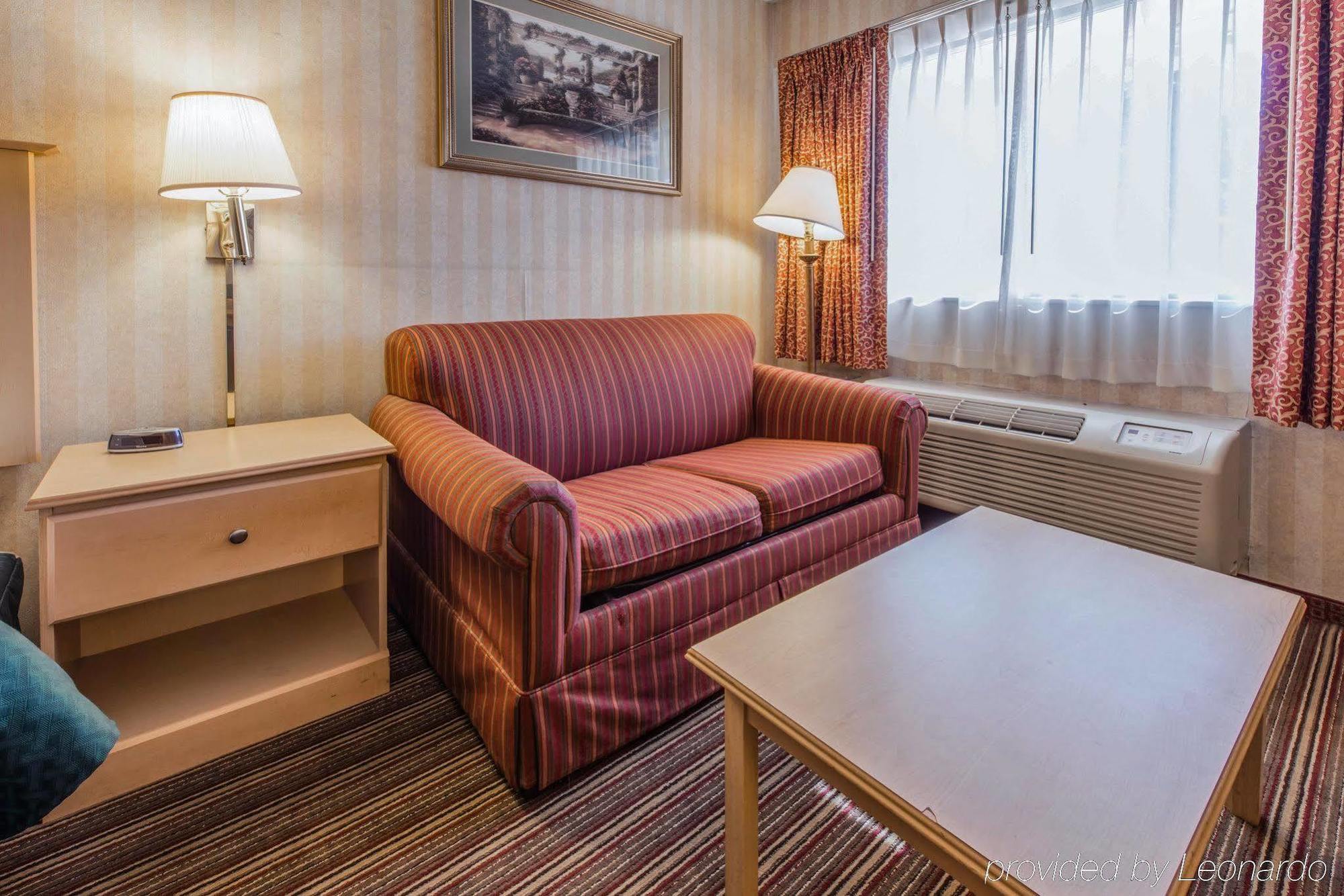 Quality Inn Barkeyville Dış mekan fotoğraf